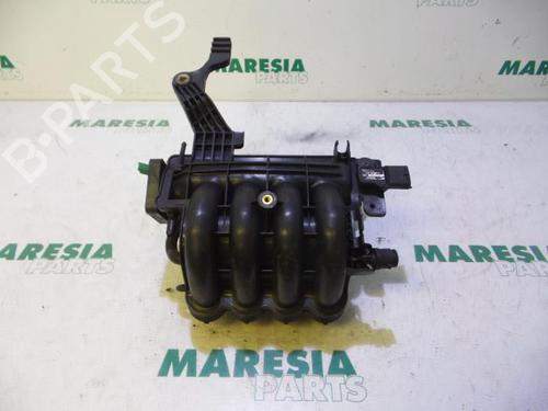 Rail D'Injecteurs FIAT STILO (192_) 1.2 16V (192_XA1B) (80 hp) 31508963