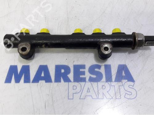 Injection rail CITROËN C5 III Break (RW_) 1.6 HDi 110 | BP31444882M98 - Image 2