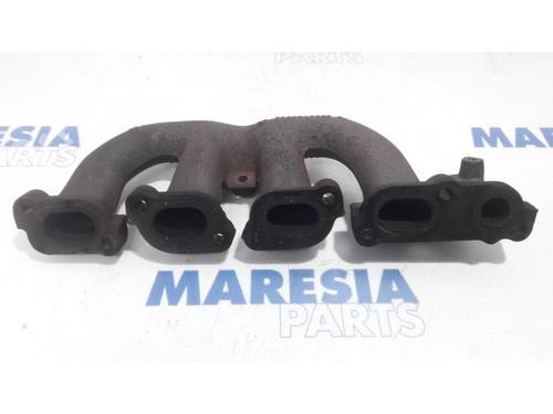 Used Exhaust manifold OPEL VIVARO A Van (X83) 2.5 DTI (F7) (135 hp) 31488301