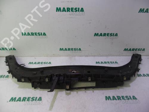 Used Hood lock RENAULT SCÉNIC II (JM0/1_) 2.0 (JM05, JM0U, JM1N, JM1U, JM2V) (135 hp) 31439469