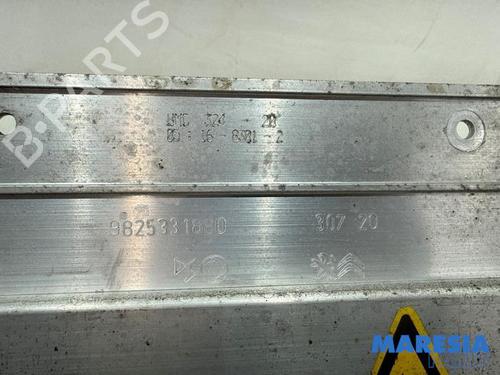 Subframe PEUGEOT 2008 II (UD_, US_, UY_, UJ_, UR_, UC_) 1.2 PureTech 100 (USHNK) | BP32305502M9