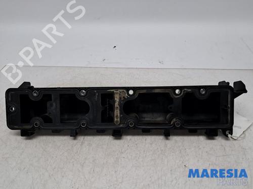 Used Valve cover Valve cover 36881798 36881798