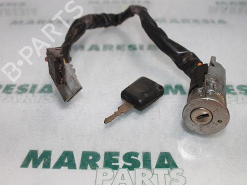 Used Ignition barrel RENAULT LAGUNA I (B56_, 556_) 2.0 (B56C/H/N) (113 hp) 31386729