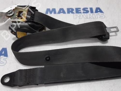 Sikkerhedssele foran højre FIAT DOBLO Cargo (263_) 1.6 D Multijet (263WXD1B, 263WXR1B, 263WXX1B, 263ZXD1B,... (105 hp) 31437104