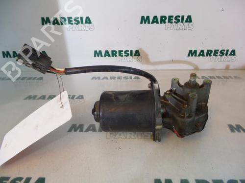 Used Front wiper motor RENAULT TWINGO I (C06_) 1.2 (C063, C064) (55 hp) 31386306