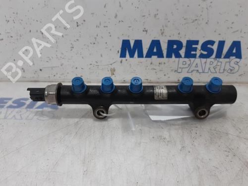 Injection rail PEUGEOT 308 CC (4B_) 1.6 HDi | BP31531988M98