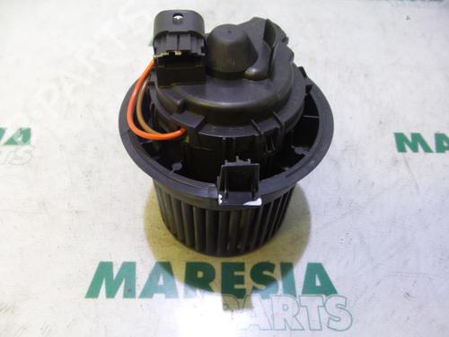 heater-blower-motor-renault-clio-iv-bh_-2012-2013-2014-2015-2016-2017-2018-2019-2020-2021-31400531 main image