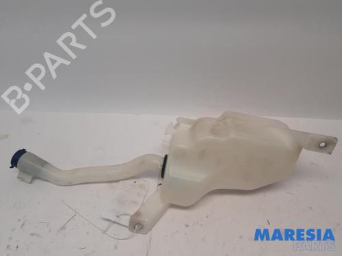 Used Windscreen washer tank ALFA ROMEO GIULIETTA (940_) 1.4 TB (940FXB1A, 940FXB11) (170 hp) 31442013