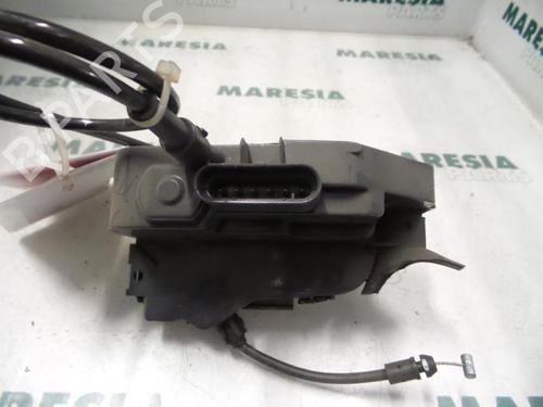 electronic-module-renault-megane-ii-bm01_-cm01_-2001-2002-2003-2004-2005-2006-2007-2008-2009-2010-2011-2012-31443934 main image