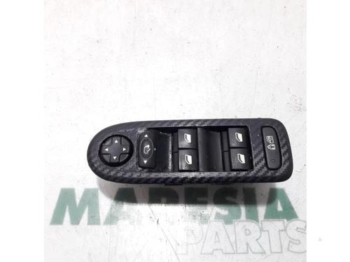 Used Switch PEUGEOT 308 I (4A_, 4C_) 1.6 16V (150 hp) 31474569