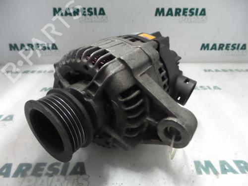 Used Alternator FIAT PUNTO Convertible (176_) 90 1.6 (88 hp) 31519663