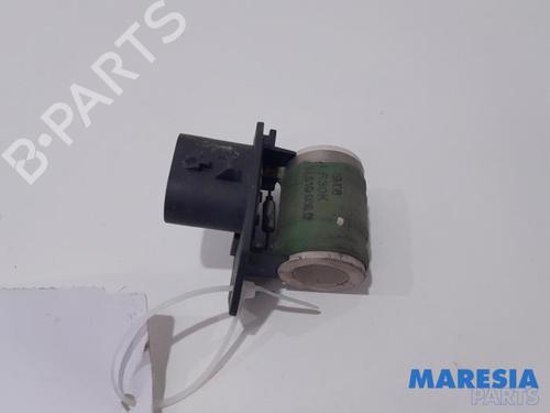Used Electronic sensor FIAT 500 (312_) 1.2 (312AXA1A) (69 hp) 31468811