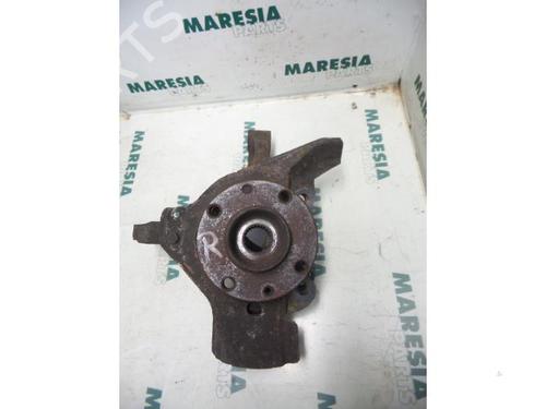 Used Right front steering knuckle LANCIA LYBRA SW (839_) 1.9 JTD (839BXD1A) (105 hp) 31491842