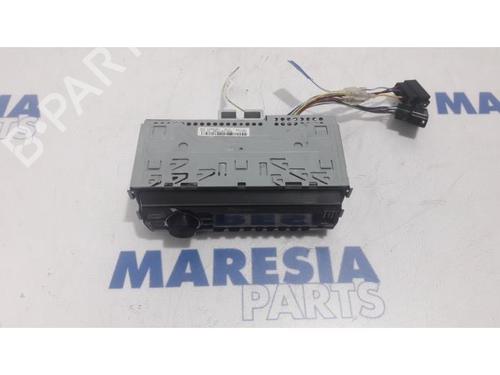 Bilradio FIAT PUNTO EVO (199_) 1.3 D Multijet (84 hp) 31534497