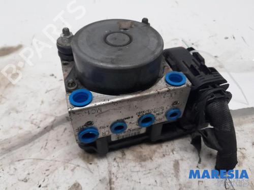 Used ABS pump FIAT PUNTO (199_) 1.3 D Multijet (84 hp) 31407726