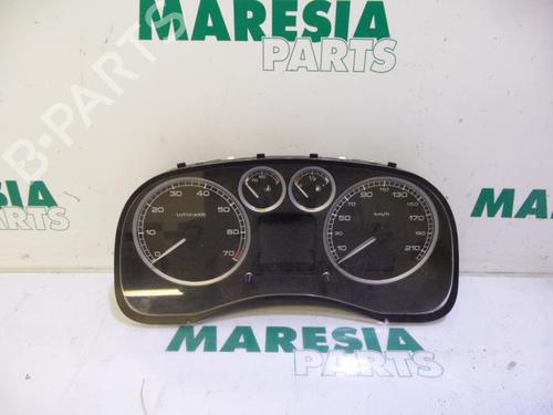 Used Instrument cluster PEUGEOT 307 (3A/C) 1.6 16V (109 hp) 31389075