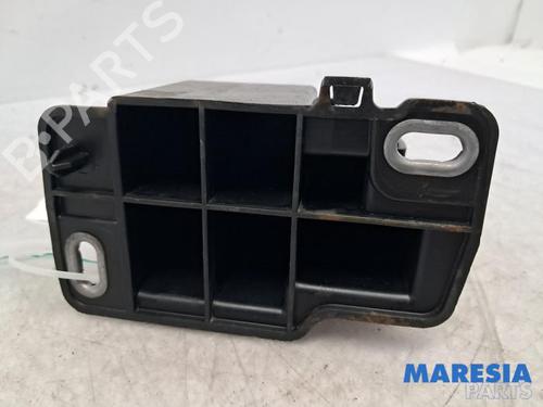 Used Support RENAULT CLIO IV (BH_) 0.9 TCe 90 (BHNF, BHMA, BHMH, BHJK, BHJR) (90 hp) 31425959