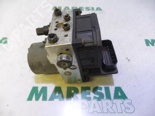Used ABS pump ALFA ROMEO 147 (937_) 1.9 JTDM 16V (937.AXN1B, 937.BXN1B) (150 hp) 31460046