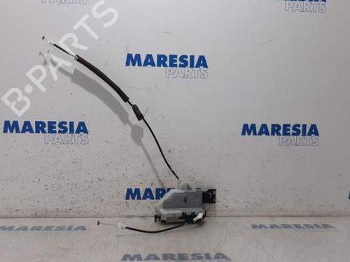electronic-module-peugeot-5008-0u_-0e_-2009-2010-2011-2012-2013-2014-2015-2016-2017-31384255 main image