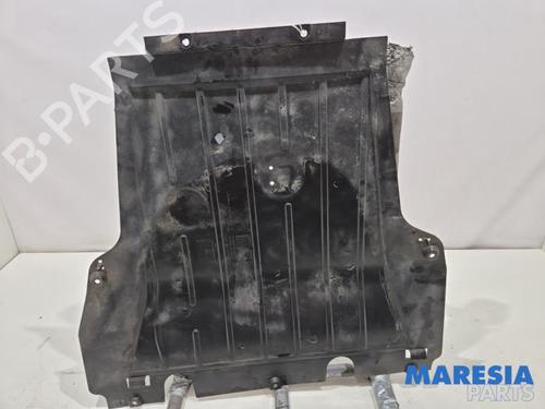 Used Upper protection RENAULT CLIO IV Grandtour (KH_) 0.9 TCe 90 (90 hp) 31431853