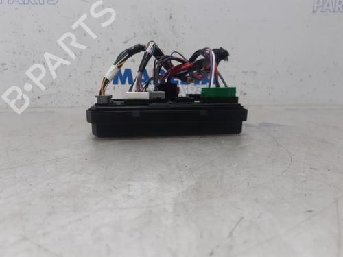 Sikringsdåse RENAULT CLIO V (B7_) 1.0 TCe 100 (B7MT) (101 hp) 31438849