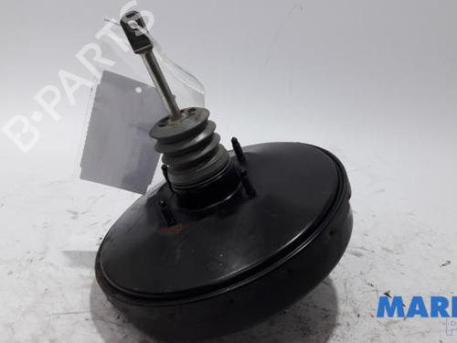 Used Servo brake RENAULT TWINGO II (CN0_) 1.2 16V (CN0K, CN0V, CN0A) (76 hp) 31504957