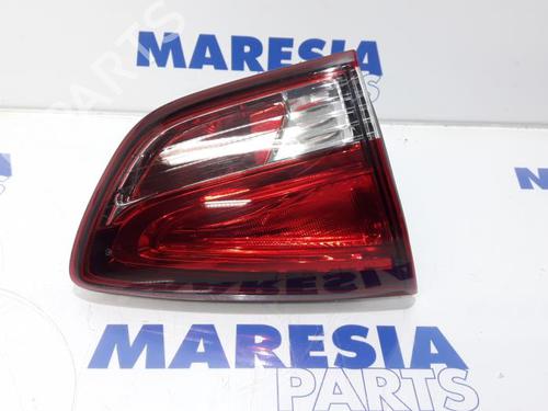 Used Left taillight RENAULT CLIO IV Grandtour (KH_) 1.5 dCi 90 (KHN3, KHN4) (90 hp) 31425564