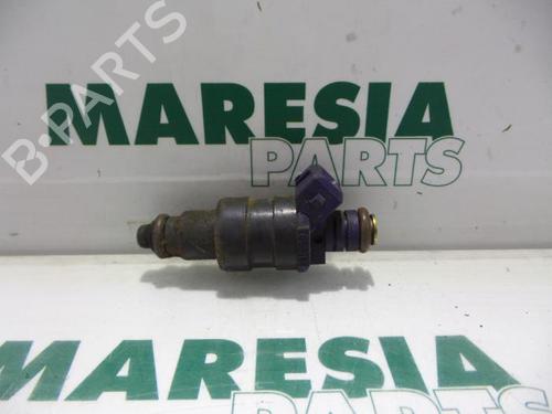 injector-renault-megane-scenic-ja01_-1996-1997-1998-1999-2000-2001-31460229 main image