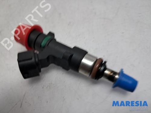 injector-renault-captur-i-j5_-h5_-2013-31486199 main image