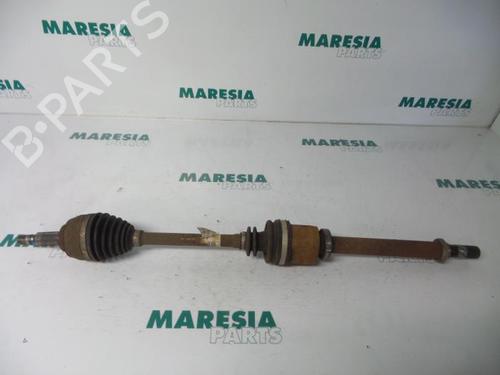 Used Right front driveshaft RENAULT CLIO III (BR0/1, CR0/1) 1.6 16V GT (BR10, CR10) (128 hp) 31384217