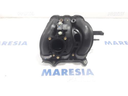 Used Injection rail PEUGEOT 107 (PM_, PN_) 1.0 (68 hp) 31490287