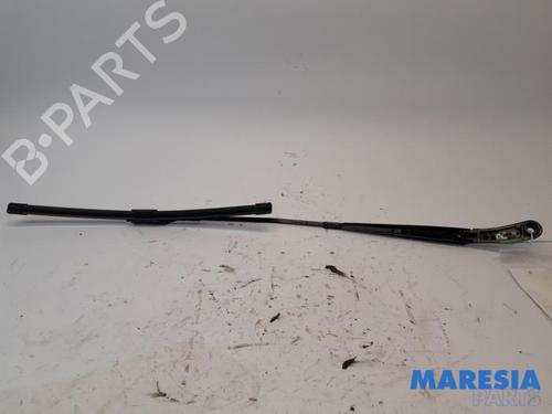 Vindspejlsviskerarm ALFA ROMEO GIULIA (952_) 2.0 Q4 (952ACA45, 952ACA25) (280 hp) 31428397