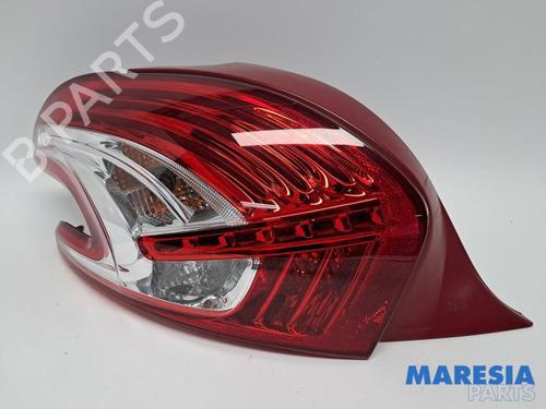 Used Left taillight PEUGEOT 208 I (CA_, CC_) 1.4 VTi (95 hp) 31439267