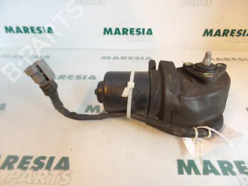 front-wiper-motor-renault-laguna-i-b56_-556_-1993-1994-1995-1996-1997-1998-1999-2000-2001-2002-31390583 main image