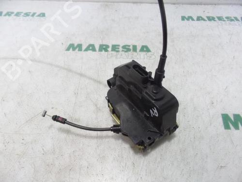 electronic-module-renault-megane-ii-coupe-cabriolet-em01_-2003-2004-2005-2006-2007-2008-2009-2010-31480532 main image