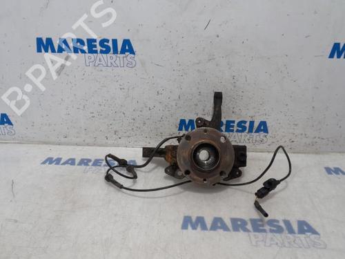 Used Left front steering knuckle FIAT 500 (312_) 1.2 (312AXA1A) (69 hp) 31386478