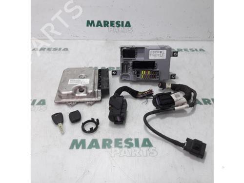 Used Engine control unit (ECU) FIAT GRANDE PUNTO (199_) 1.3 D Multijet (84 hp) 31456766