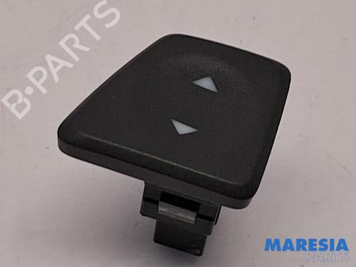 Used Right front window switch FIAT 500 (312_) 1.2 (312AXA1A) (69 hp) 31402583