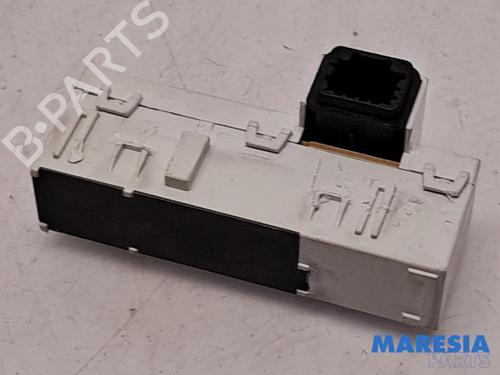 Used Electronic module RENAULT MEGANE CC (EZ0/1_) 1.4 TCe (EZ0F, EZ1V) (131 hp) 31462338