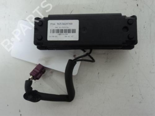Used Electronic module PEUGEOT 407 (6D_) 2.0 (6DRFNB, 6DRFNE) (136 hp) 31519588