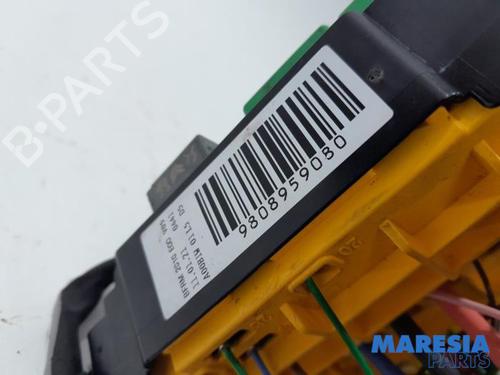 Fuse box PEUGEOT EXPERT Van (V_) 2.0 BlueHDi 120 | BP31534535E1