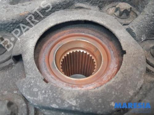 Left front steering knuckle RENAULT TRAFIC III Van (FG_) 1.6 dCi 95 (FGMJ, FGMR) | BP31500911M25
