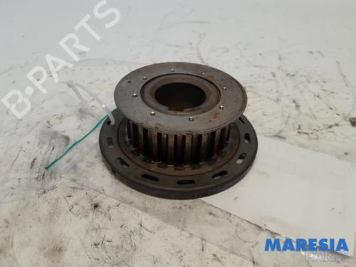 Used Pulley PEUGEOT 5008 (0U_, 0E_) 1.6 HDi (112 hp) 31505948
