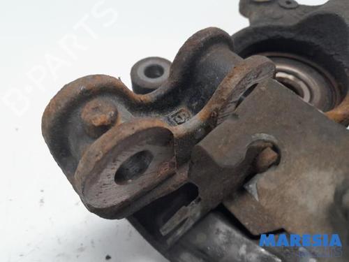 Left front steering knuckle PEUGEOT EXPERT Van (V_) 1.6 BlueHDi 95 | BP31449551M25