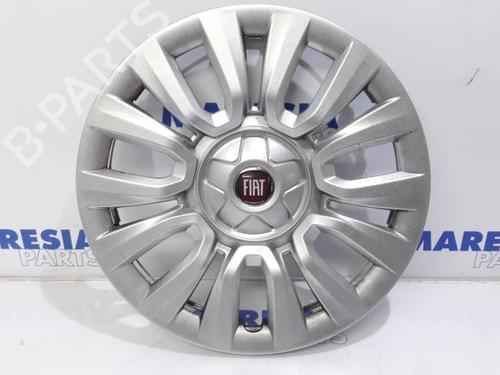 andre-fiat-tipo-hatchback-356_-357_-2016-31458403 main image