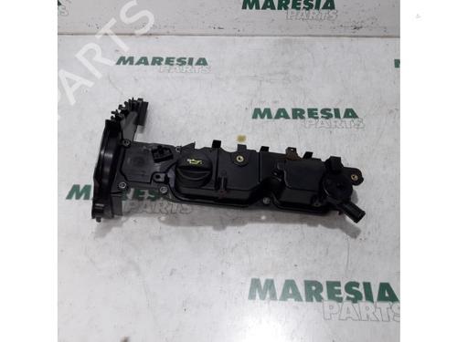 Used Valve cover PEUGEOT 308 CC (4B_) 1.6 HDi (112 hp) 31480701