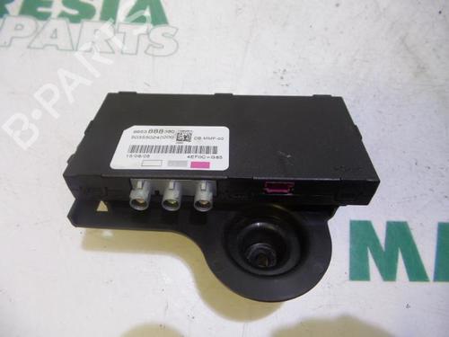 Used Electronic module CITROËN C5 II (RC_) 2.0 16V (RCRFJB, RCRFJC) (140 hp) 31496293