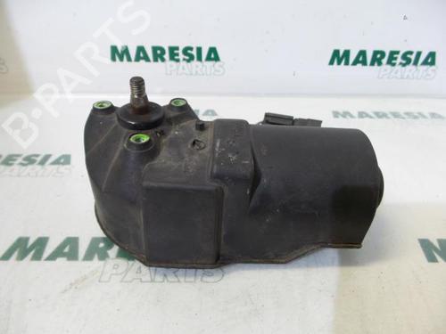 front-wiper-motor-renault-clio-ii-bb_-cb_-1998-1999-2000-2001-2002-2003-2004-2005-2006-2007-2008-2009-2010-2011-2012-2013-2014-2015-2016-31534415 main image