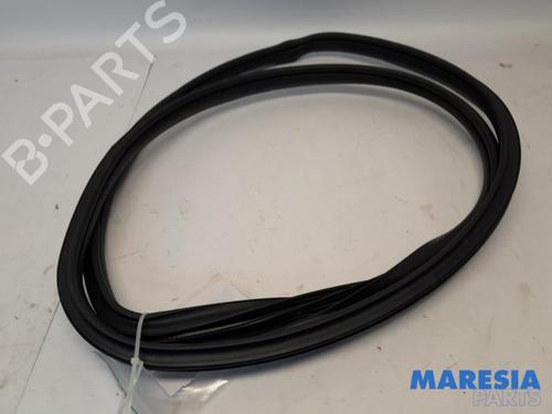 rubber-door-seal-alfa-romeo-giulietta-940_-2010-2011-2012-2013-2014-2015-2016-2017-2018-2019-2020-31477718 main image
