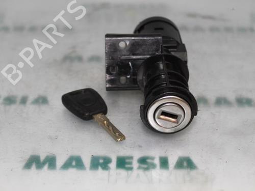 Used Ignition barrel FIAT PANDA (169_) 1.2 (169.AXB11, 169.AXB1A) (60 hp) 31384451